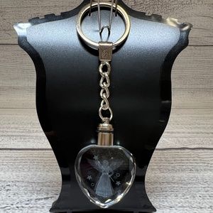 CRYSTAL LED HEART KEYCHAIN (016)